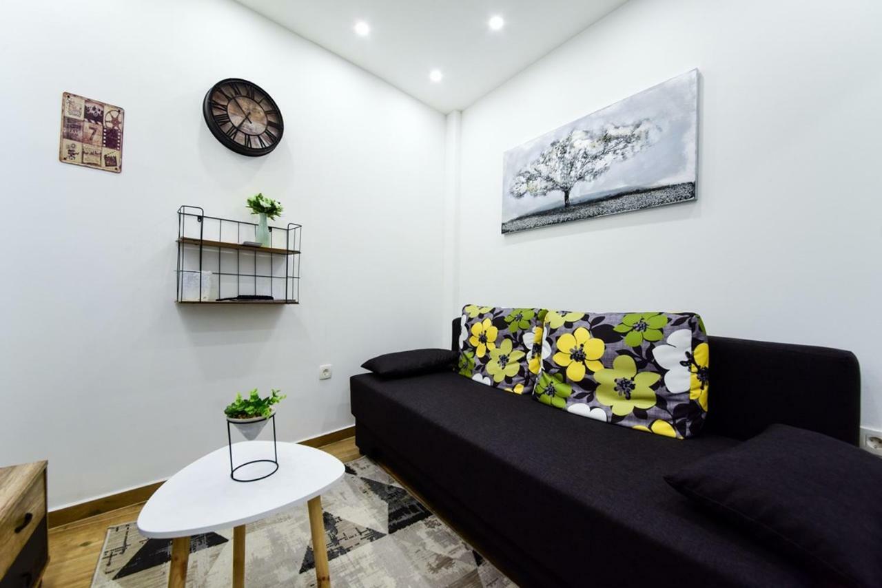 Lipo Je Apartment Zadar Bagian luar foto