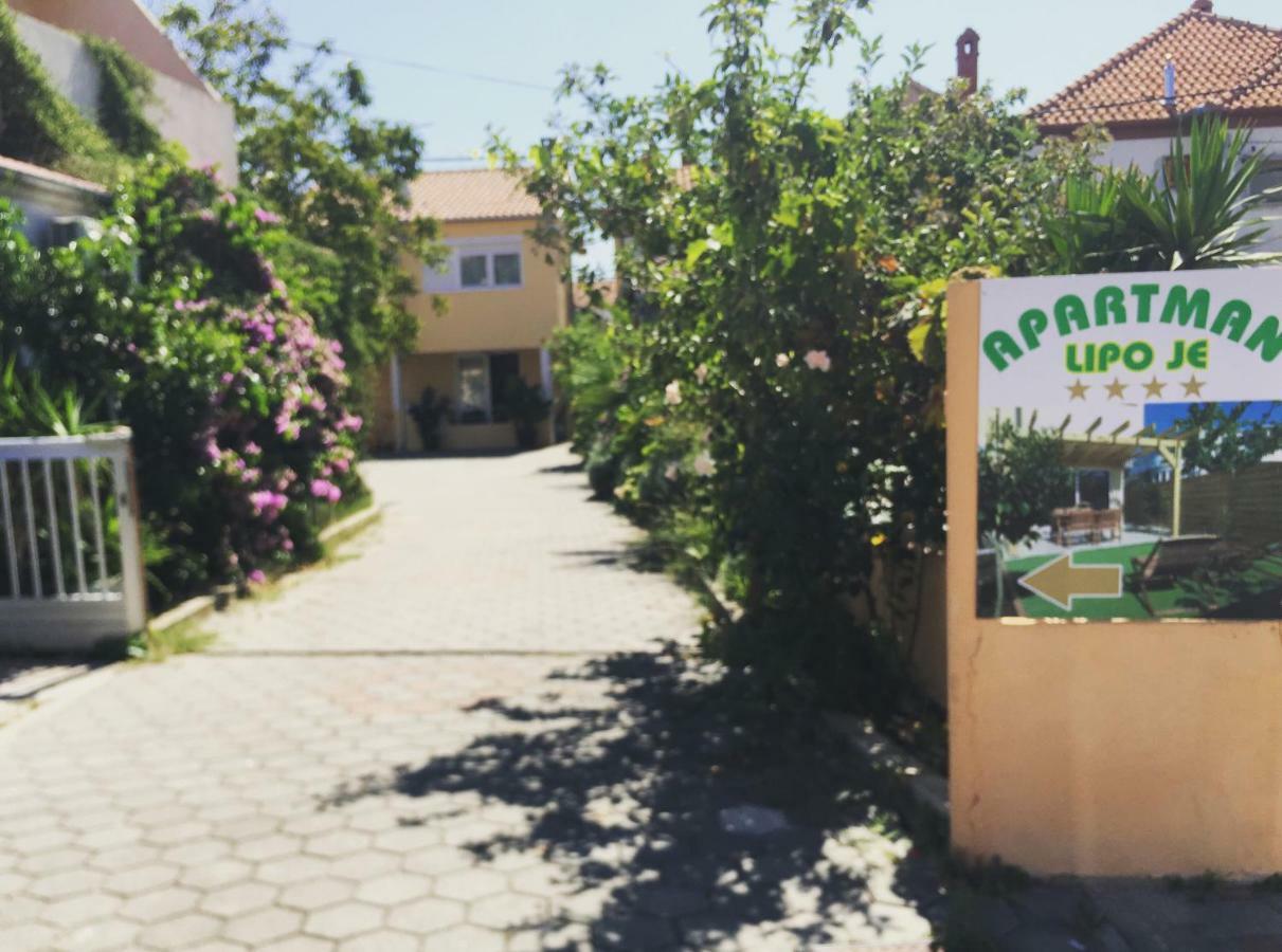 Lipo Je Apartment Zadar Bagian luar foto